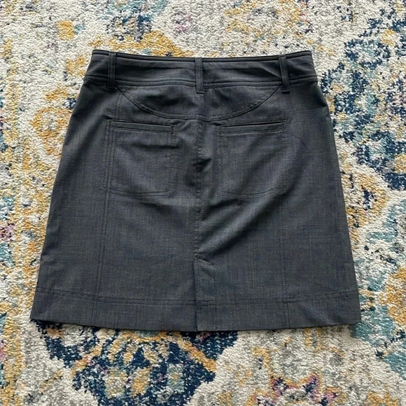ATHLETA Sirrus Gray Wool Blend Mini Skirt Inner drawstring Women’s Size 6 - Picture 11 of 13
